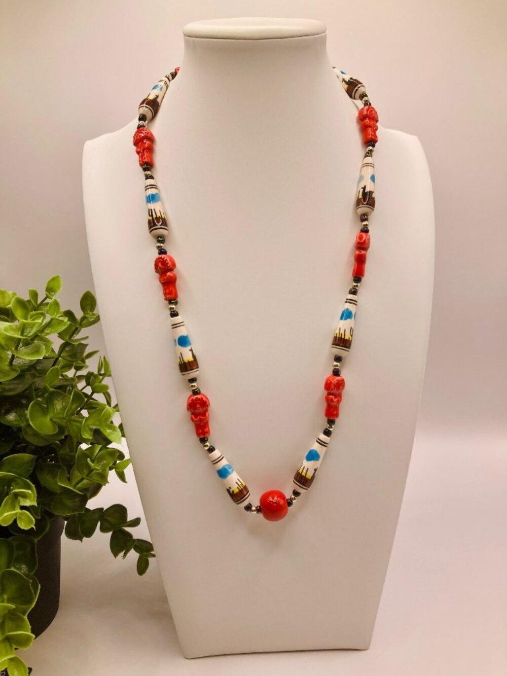 Vintage Peruvian Hand Painted Ceramic Beaded Necklace Barrel Clasp -11B